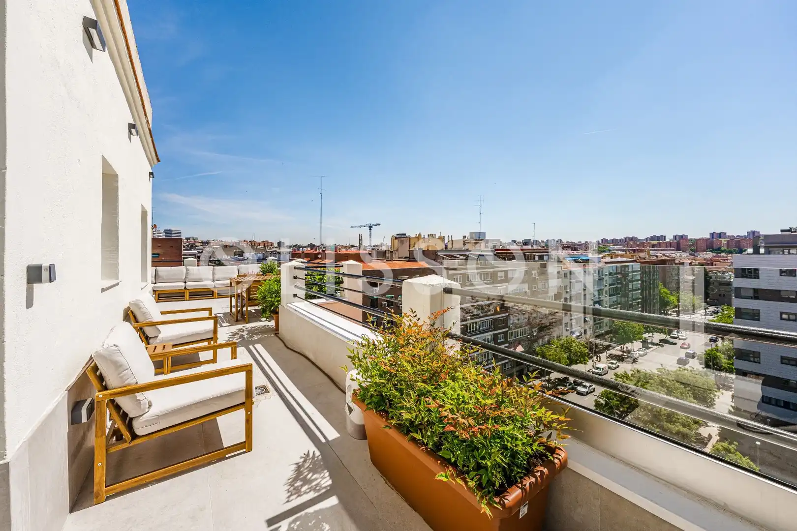 Terraza de Piso en venta en Madrid con Aire acondicionado, Calefacción y Jardín privado