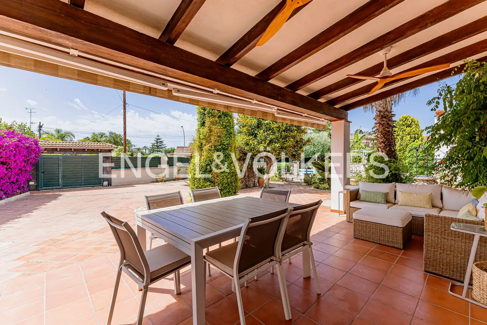 Terrassa de Casa o xalet en venda en Torredembarra amb Aire condicionat, Calefacció i Jardí privat