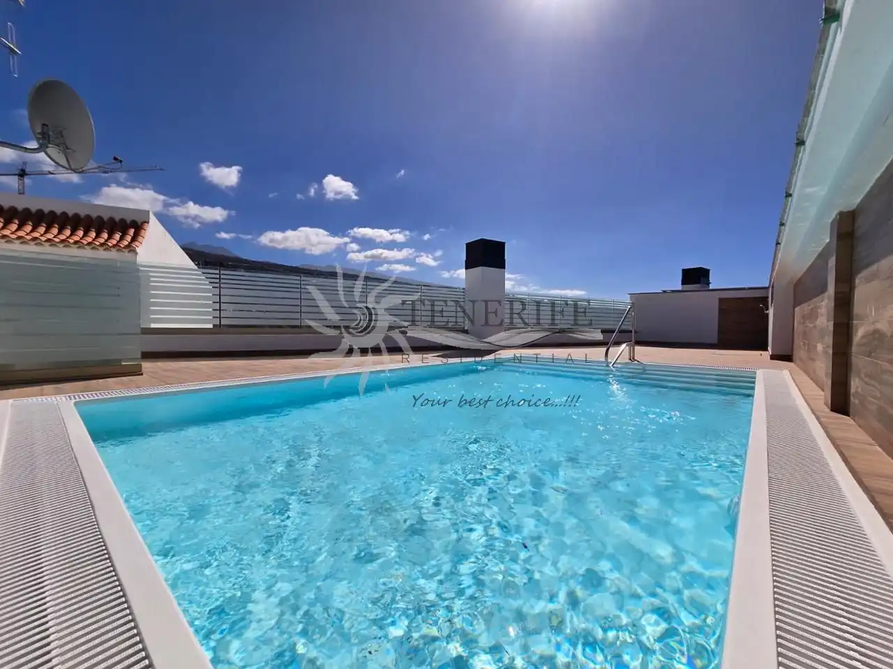 Piscina de Planta baixa en venda en Santiago del Teide amb Aire condicionat i Moblat