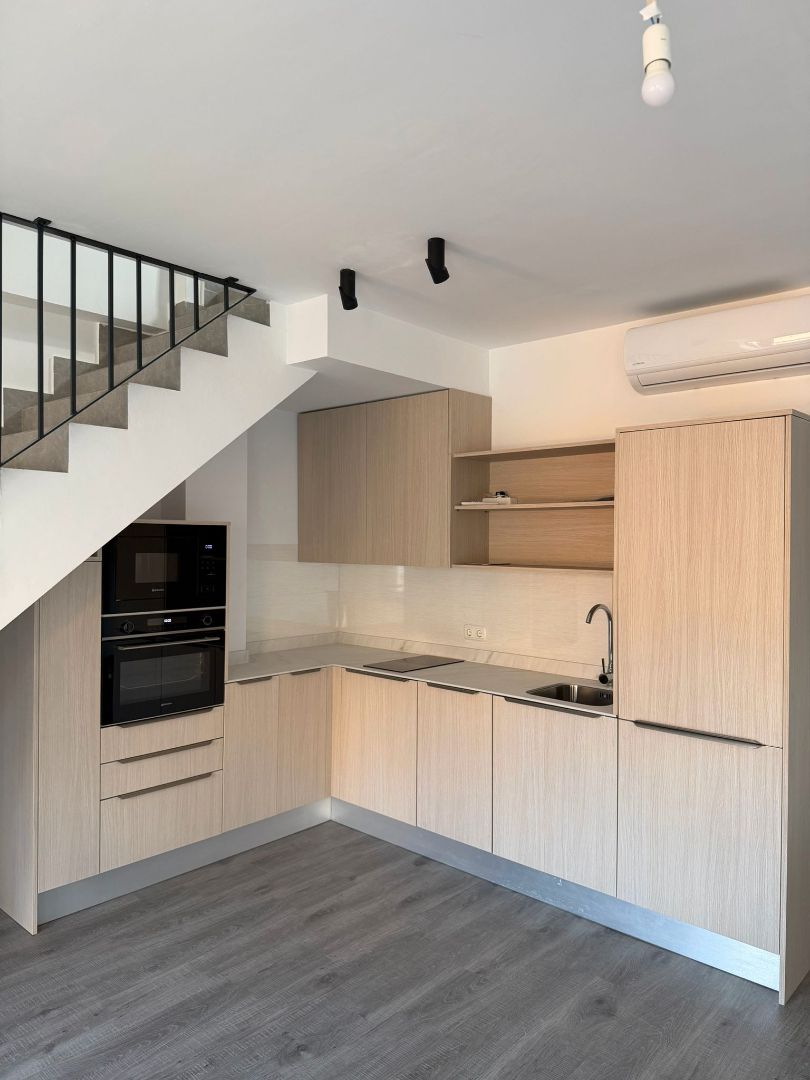 Küche von Maisonette zur Miete in Málaga Capital mit Klimaanlage, Terrasse und Haustiere erlaubt