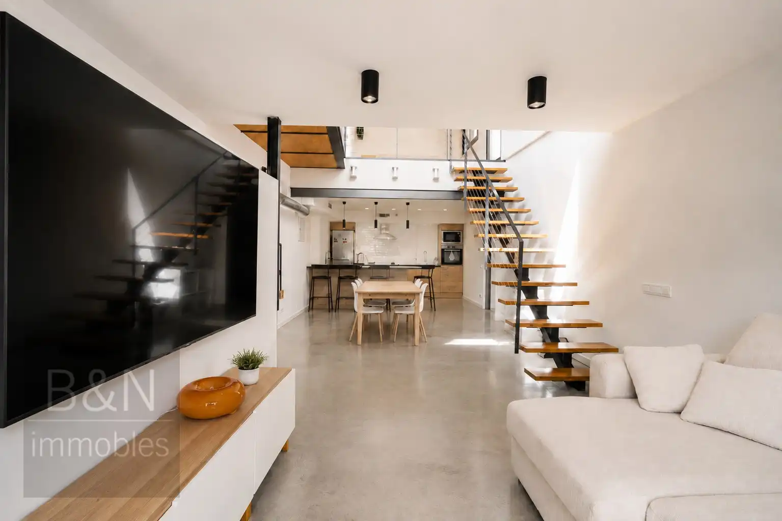 Sala de estar de Casa o chalet en venta en Terrassa con Aire acondicionado, Calefacción y Terraza
