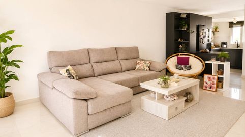 Foto 3 de Dúplex en venta en Zona Carrefour - Urbanizaciones, Torrevieja