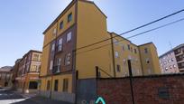 Außenansicht von Wohnung zum verkauf in Villarejo de Órbigo mit Parkett