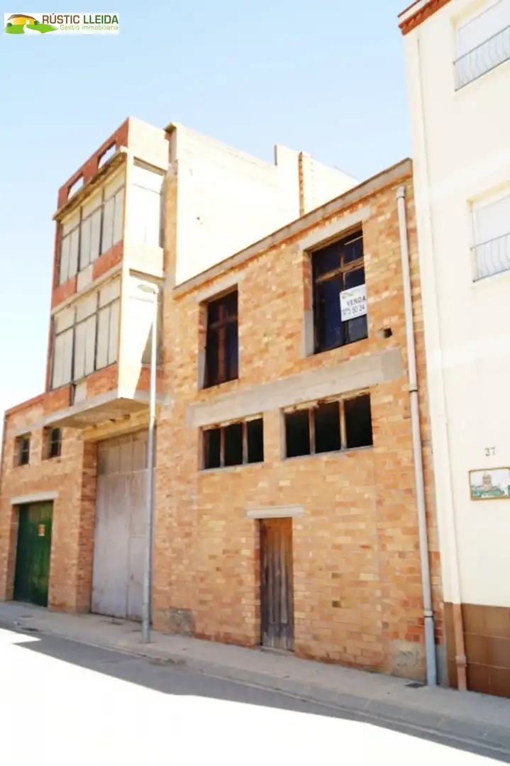 Local en venda a Castellserà