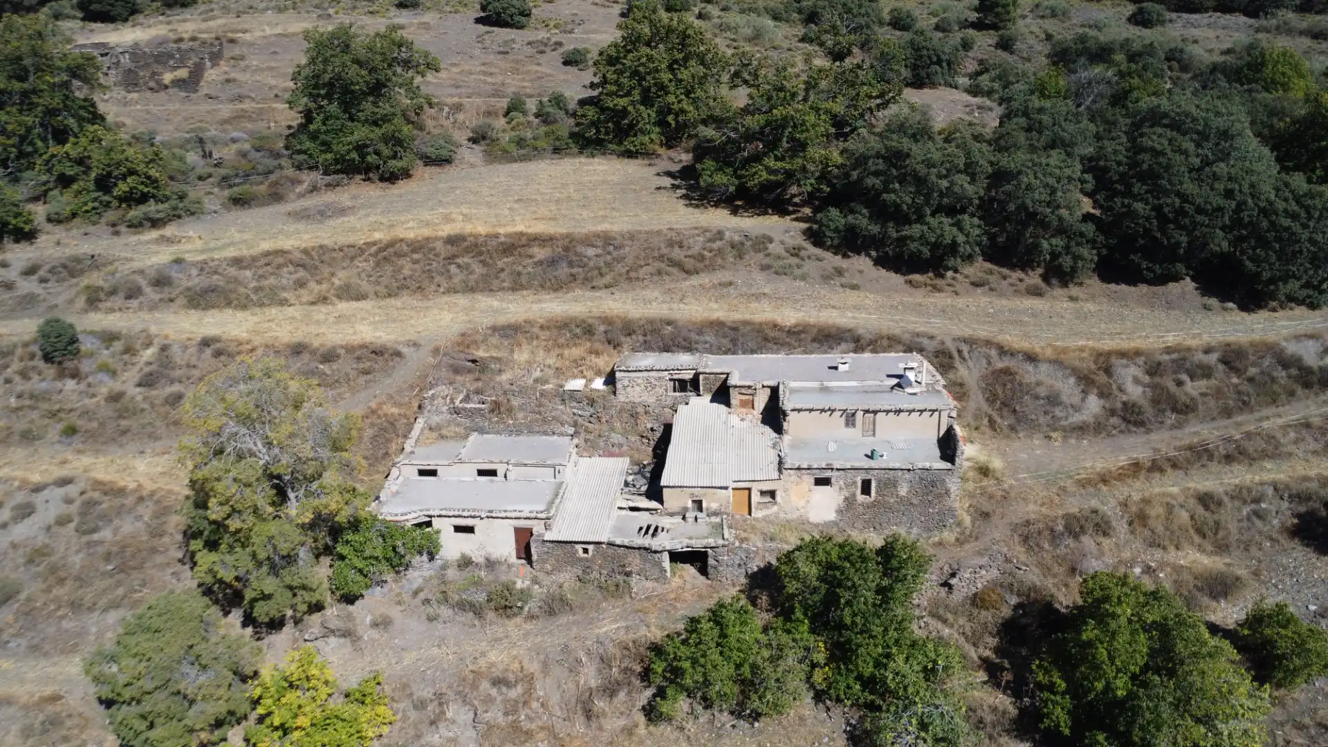 Vista exterior de Finca rústica en venda en Válor amb Jardí privat i Terrassa