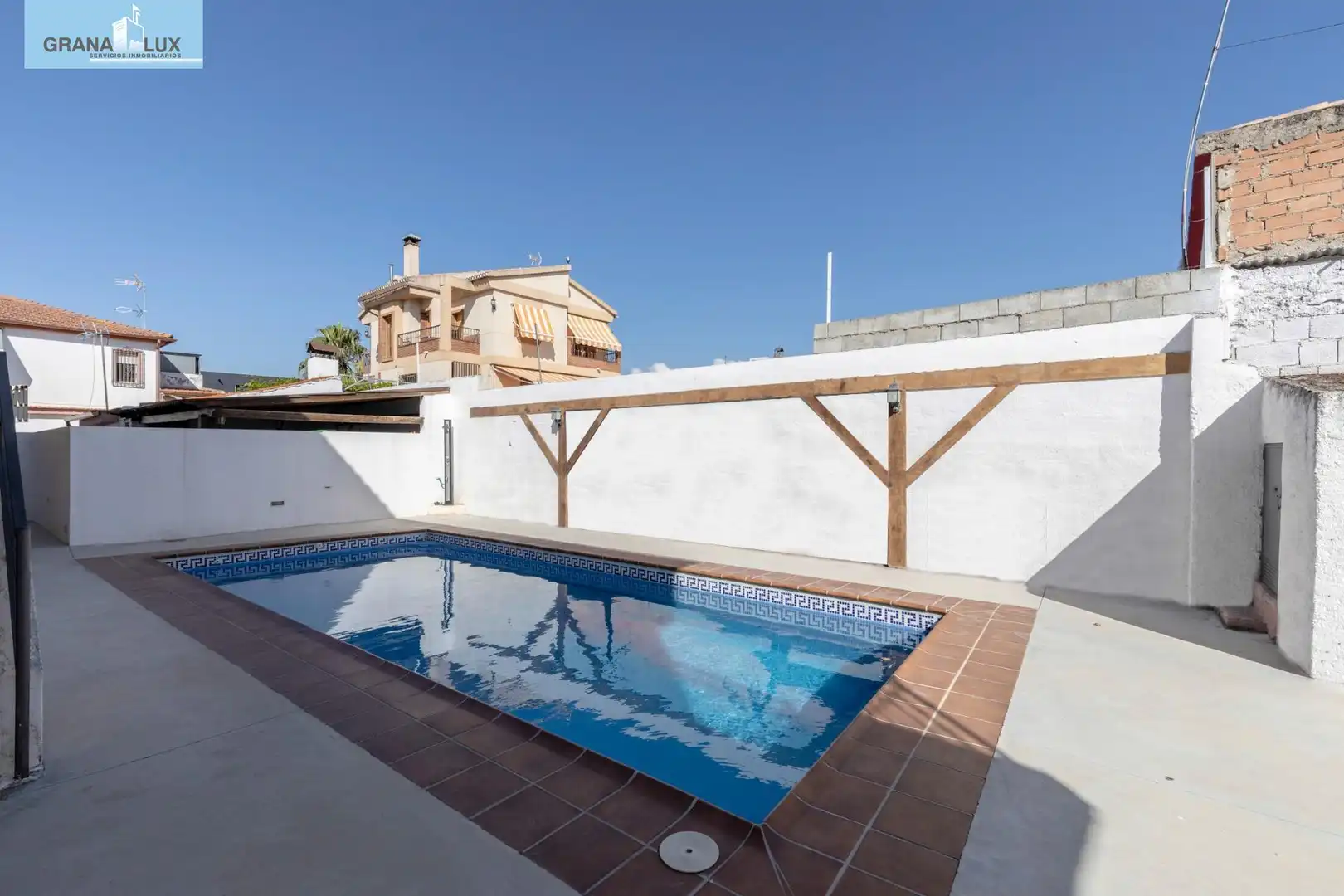 Adossat amb piscina en venda a Calle del Purche, imagen 2