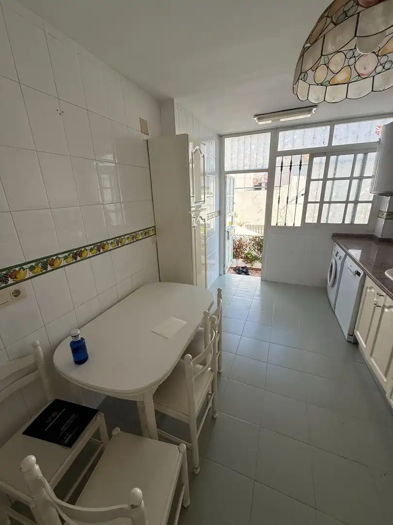 Cocina de Casa o chalet en venta en Alhaurín de la Torre con Aire acondicionado, Calefacción y Jardín privado