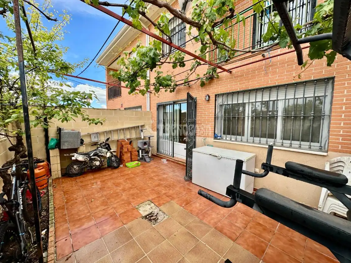 Terrassa de Casa adosada en venda en Pioz