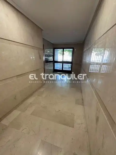 Ático de alquiler en Avenida Adolfo Suarez, Casco Antiguo