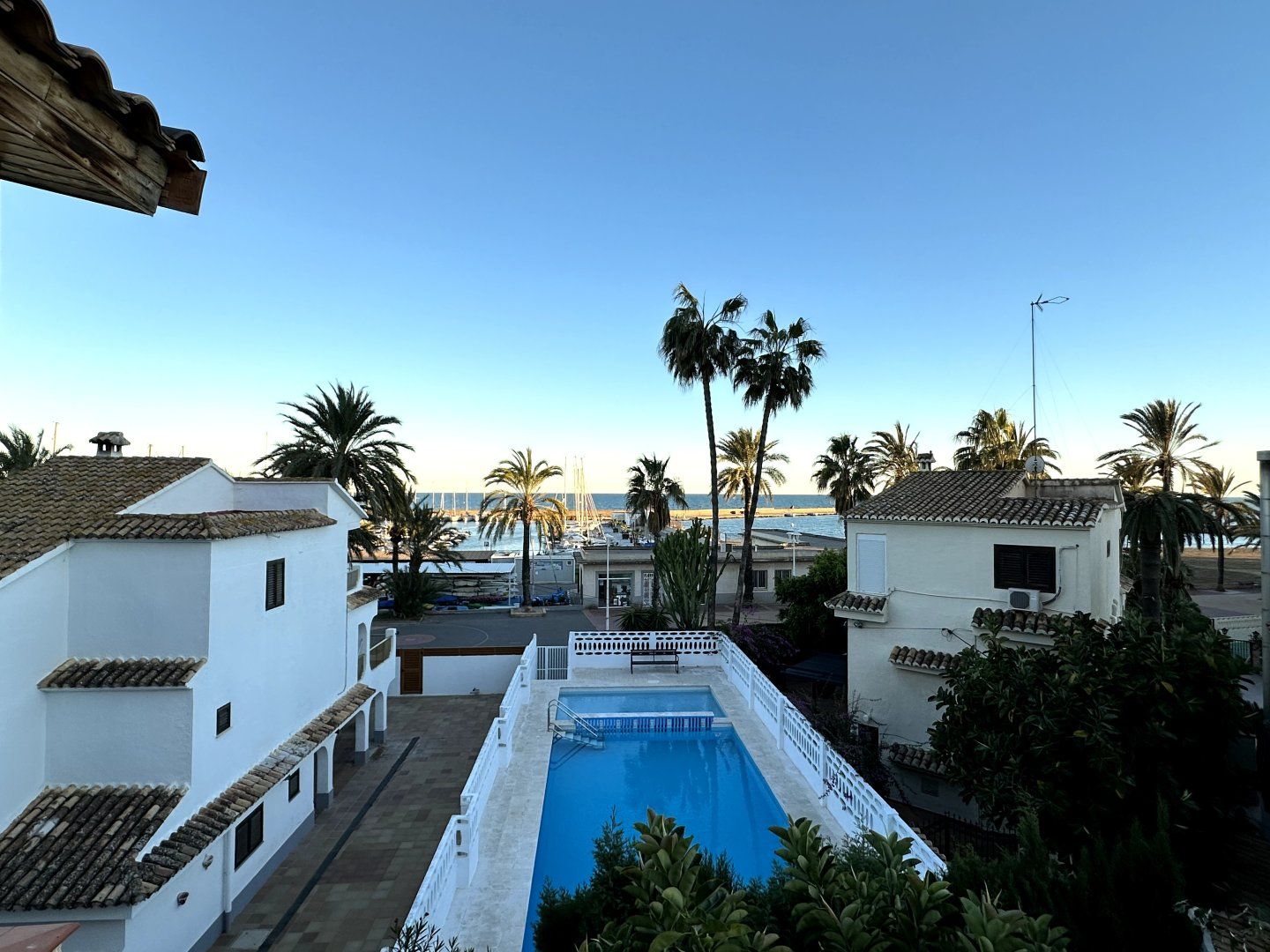 Piscina de Casa o xalet en venda en La Pobla de Farnals amb Aire condicionat, Calefacció i Terrassa
