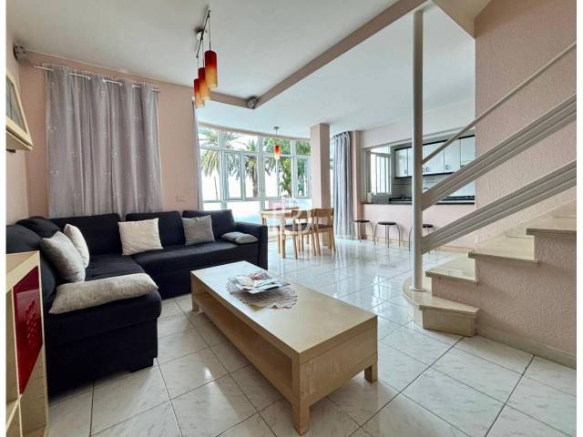 Dúplex en Venta en Provincial, 191 en Cuesta de la Villa