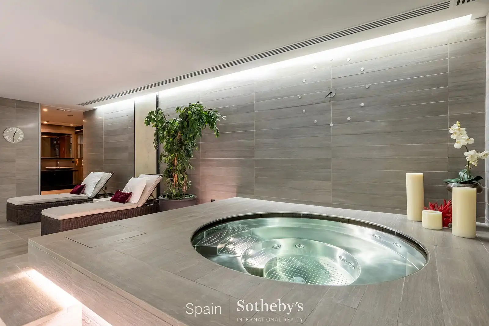 Piscina de Casa o xalet de lloguer en Pozuelo de Alarcón amb Aire condicionat, Jardí privat i Terrassa
