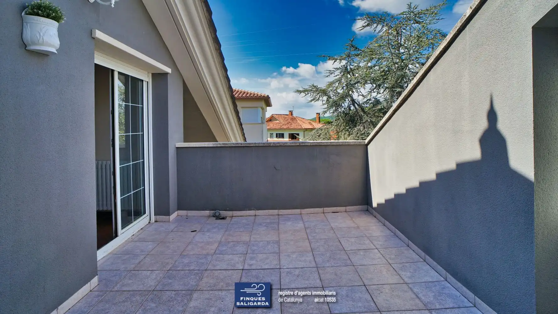 Terrassa de Casa o xalet en venda en La Garriga amb Aire condicionat, Calefacció i Jardí privat