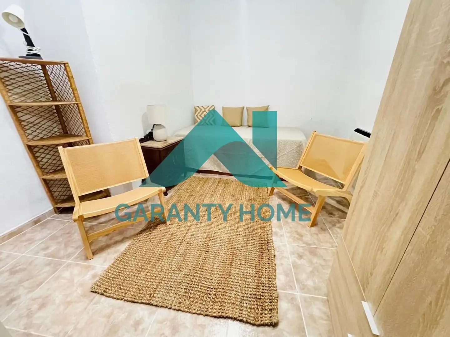 Flat for rent in Casco Antiguo