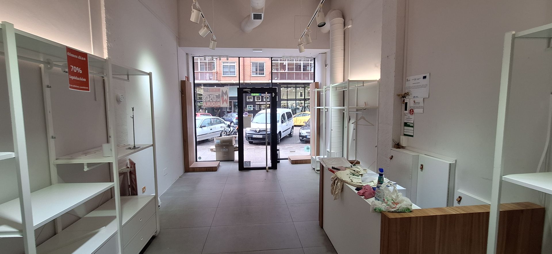 Local de lloguer a Calle Francisco Grandmontagne, 21, Gamonal - San Bruno - G9, Capiscol - Gamonal, Burgos Capital