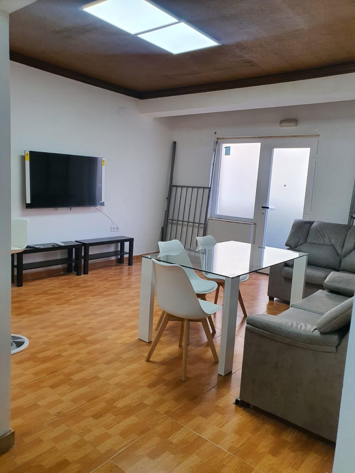 Living room of Apartment to rent in Cáceres Capital  with Air Conditioner, Heating and Terrace