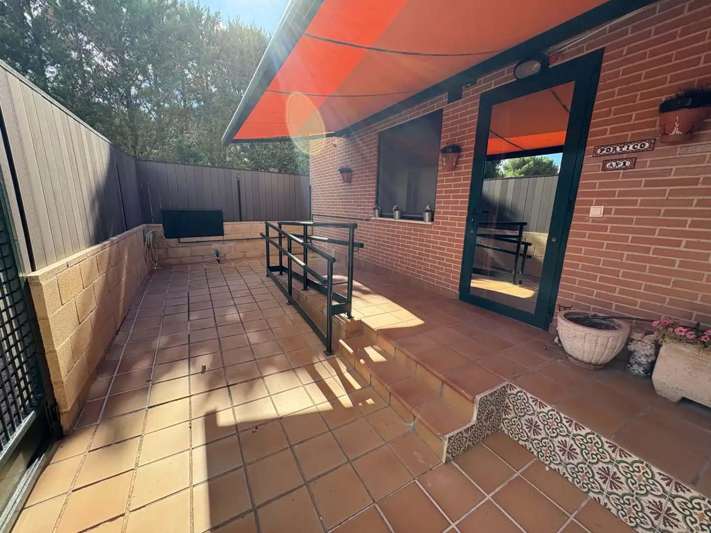Terraza de Casa adosada en venta en Simancas con Aire acondicionado, Calefacción y Jardín privado
