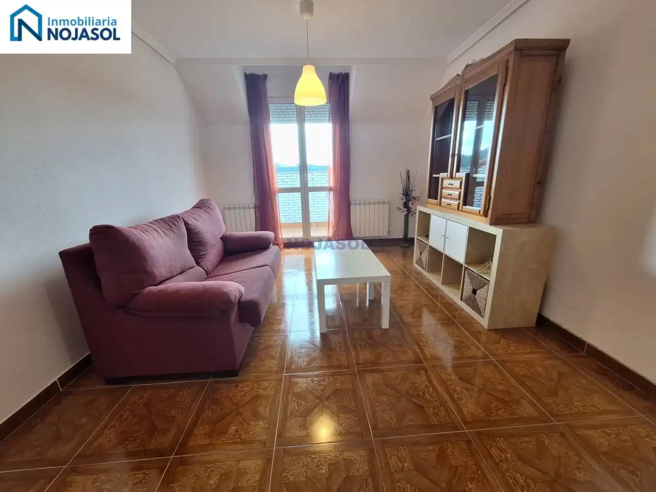 Sala de estar de Apartamento en venta en Meruelo con Calefacción, Terraza y Amueblado