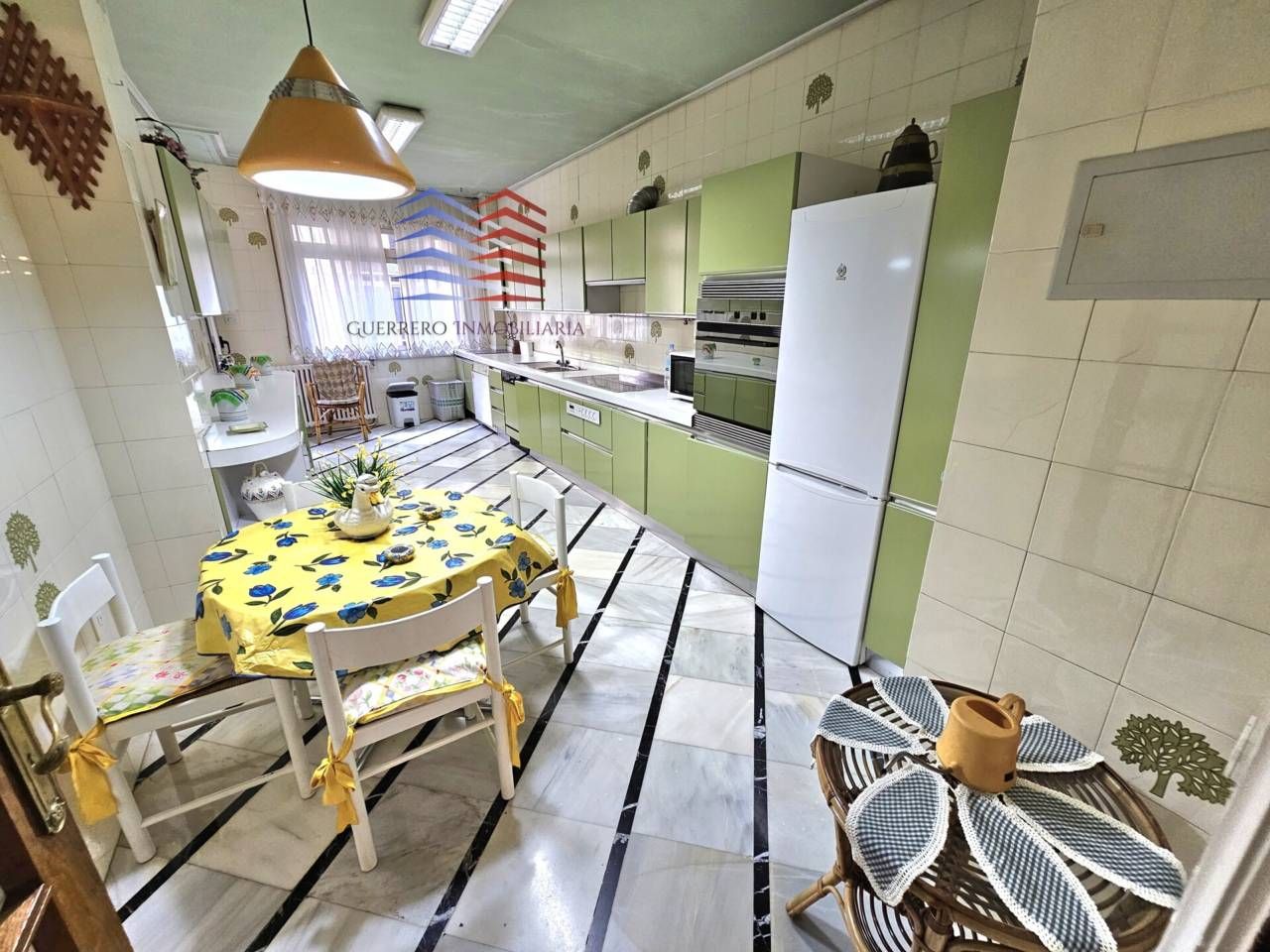Kitchen of Flat for sale in Ourense Capital   with Heating, Parquet flooring and Terrace