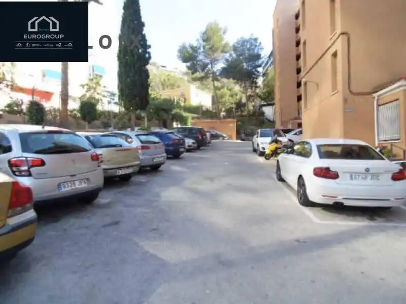 Parkplatz von Wohnungen zur Miete in Benidorm mit Privatgarten, Möbliert und Gemeinschaftspool