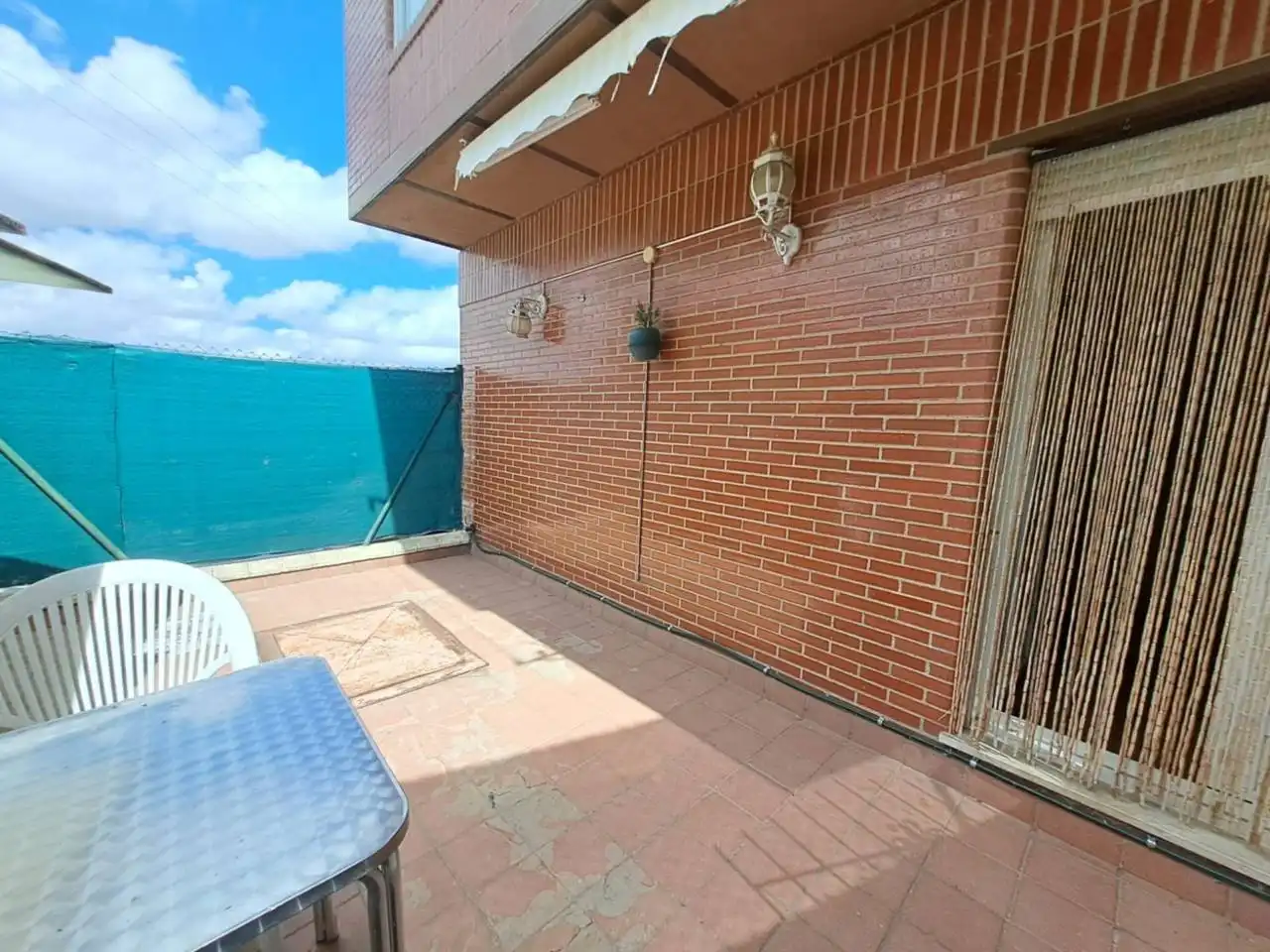 Terraza de Casa adosada en venta en Burgos con Calefacción, Jardín privado y Parquet