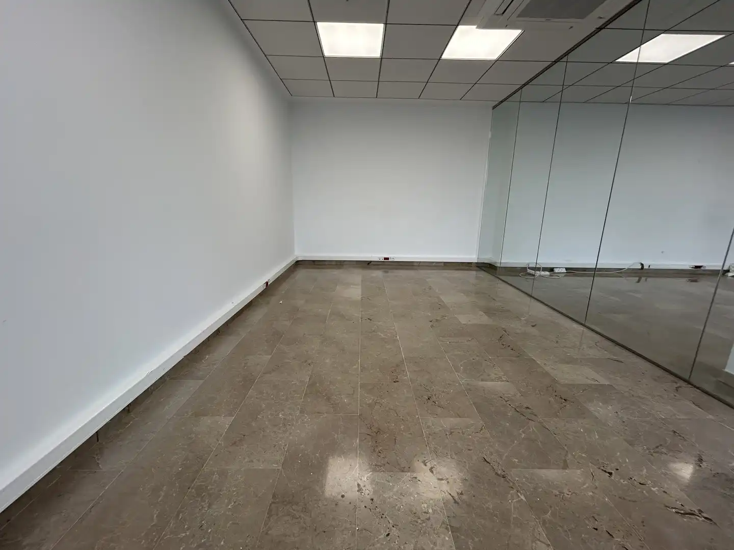 Oficina de lloguer a Parc Central