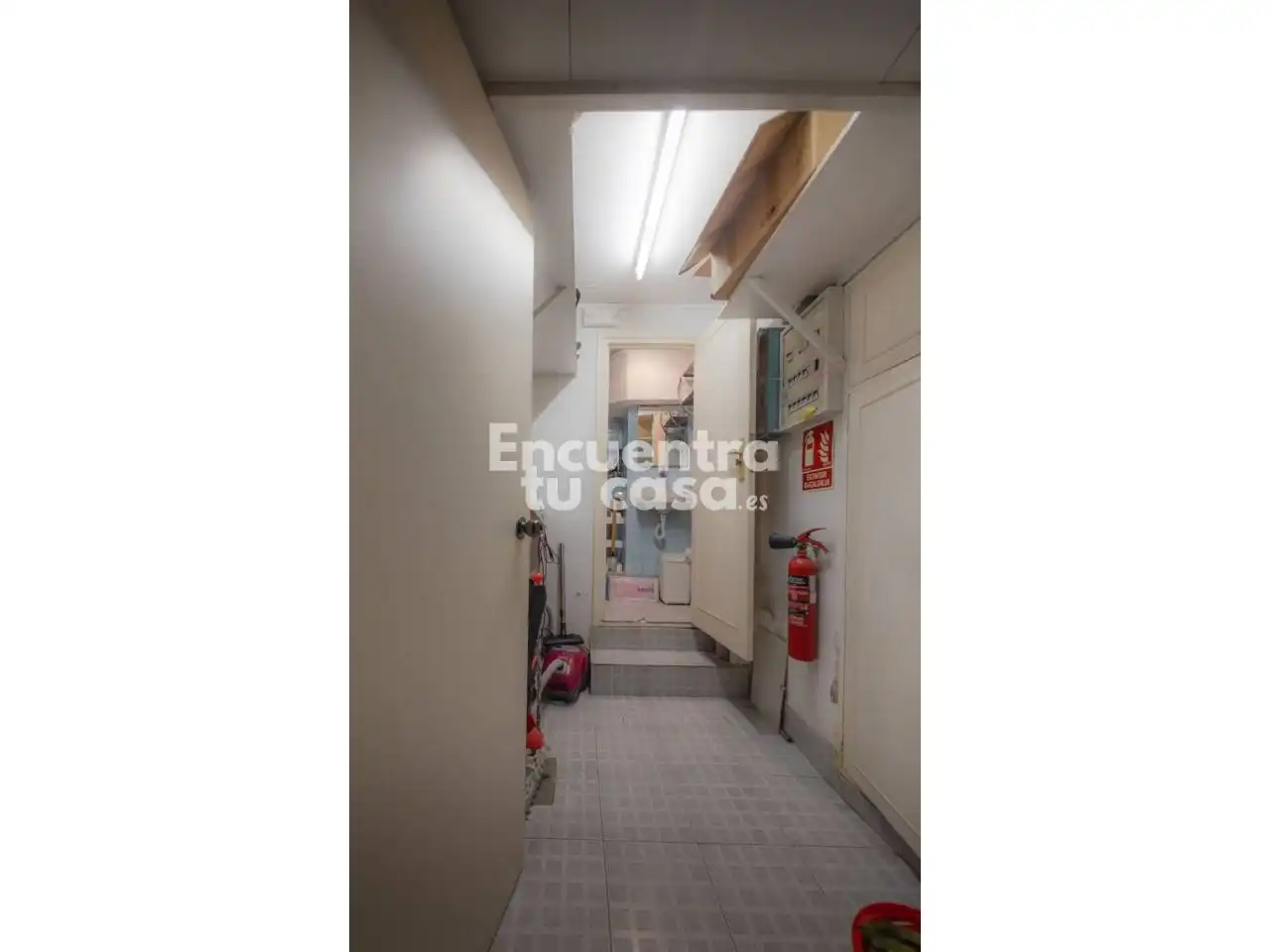 Local de lloguer en Donostia - San Sebastián  amb Alarma