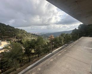 Vista exterior de Casa adosada en venda en Castellar del Vallès amb Terrassa