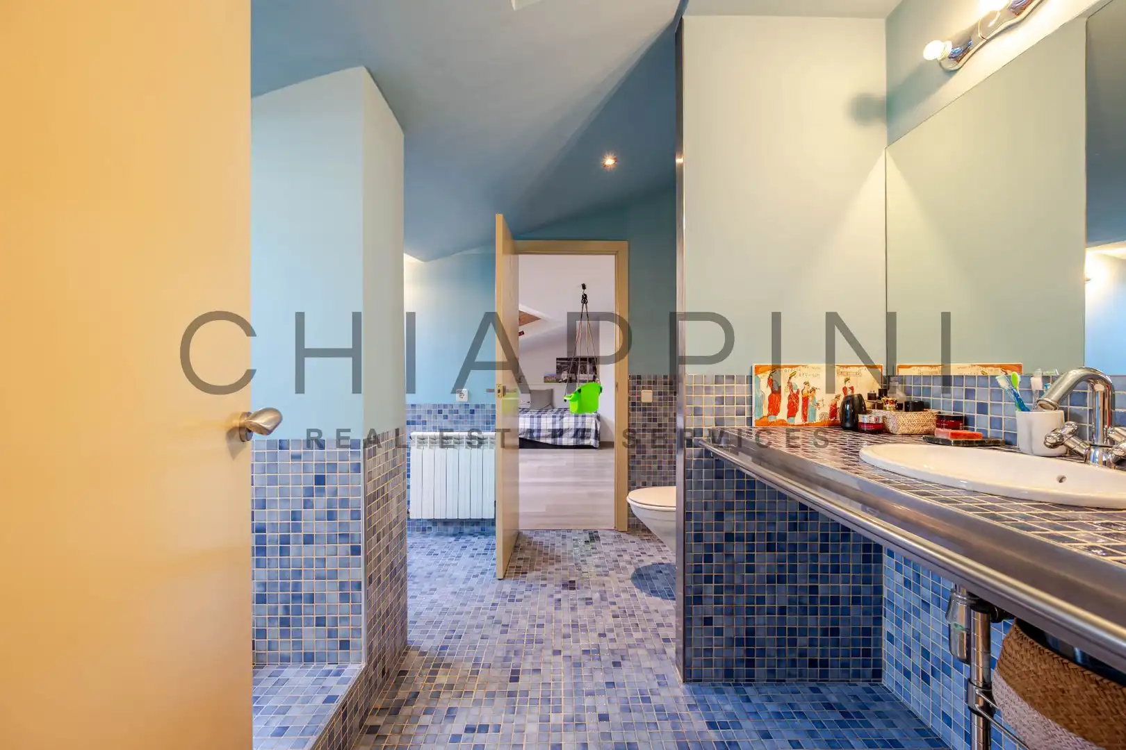 Bathroom of Attic for sale in Centre  
