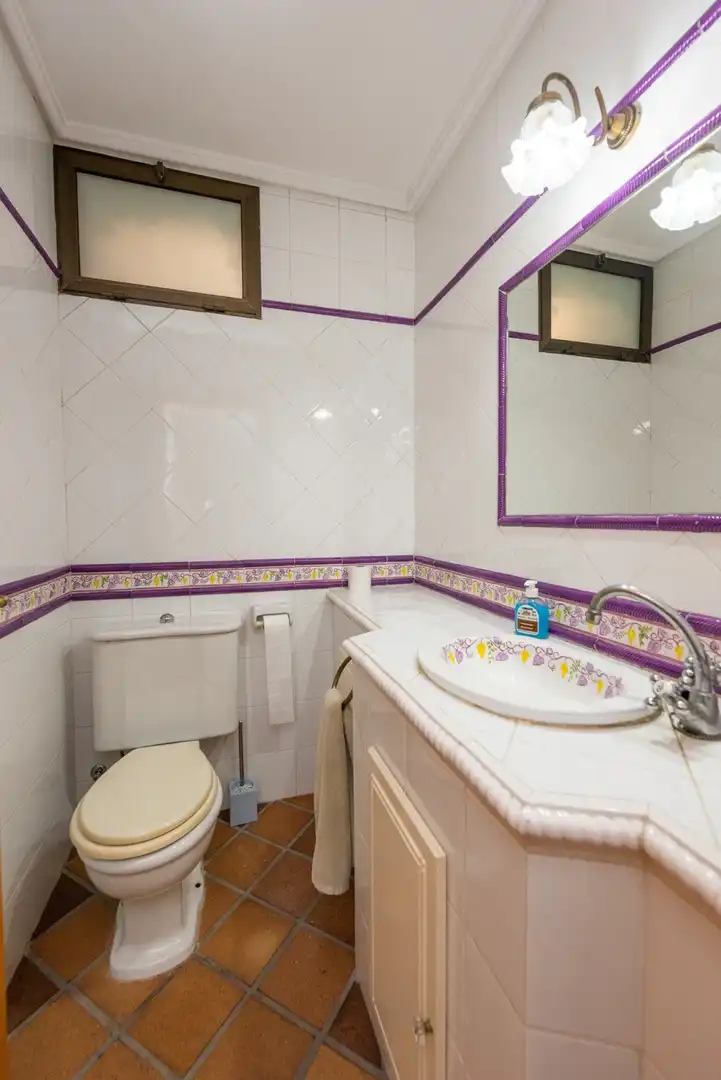 Bathroom of Houses for sale in Petrer  with Air Conditioner, Heating and Private garden