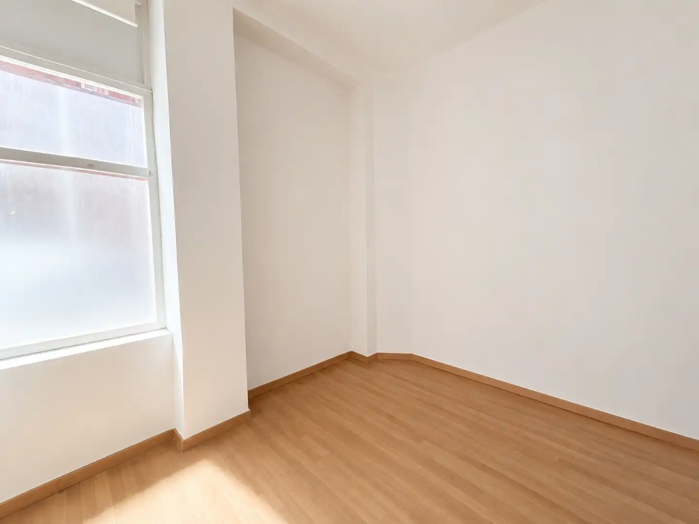 Bedroom of Flat for sale in Madrid  with Heating