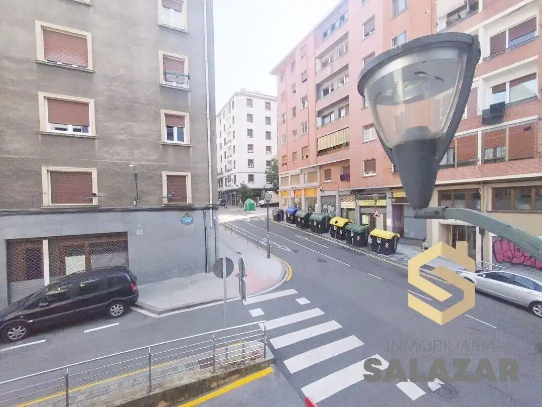 Exterior view of Flat for sale in Bilbao   with Heating, Terrace and Balcony