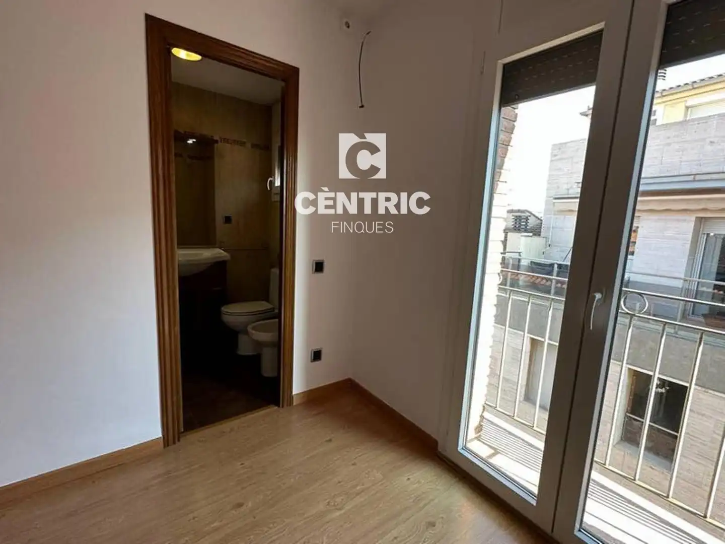 Flat for rent in Barri del Centre