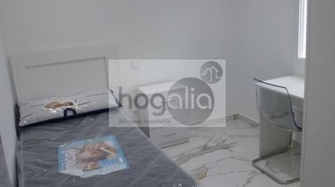 Foto 5 de Pis de lloguer a Tiro de Línea, Sevilla