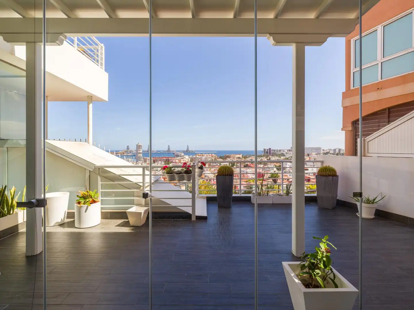 Terrassa de Casa adosada en venda en Las Palmas de Gran Canaria amb Jardí privat, Terrassa i Traster