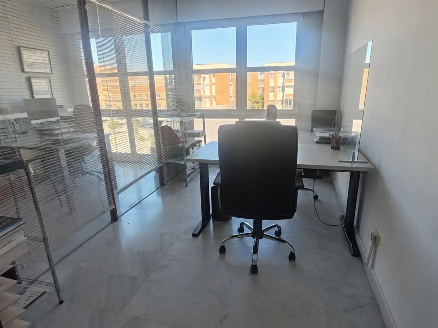 Oficina de lloguer en Majadahonda amb Aire condicionat i Alarma