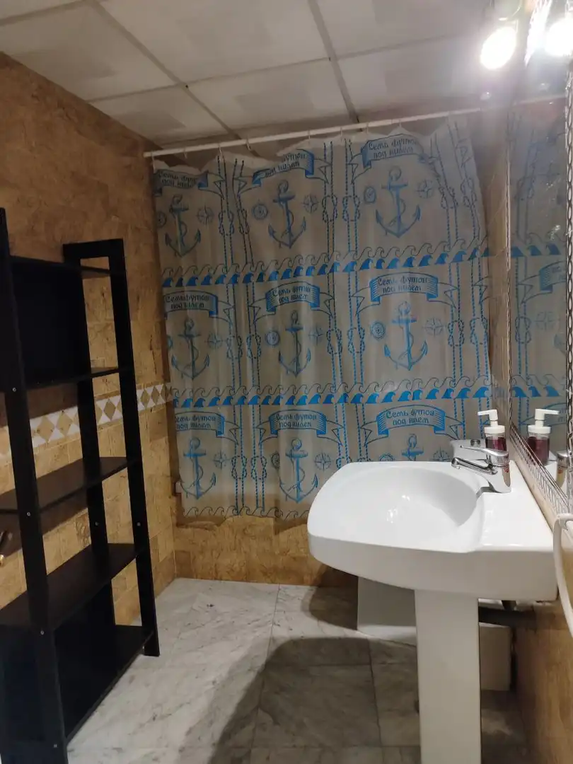 Bathroom of Apartments for rent in Huelva  with Air Conditioner and Furnished