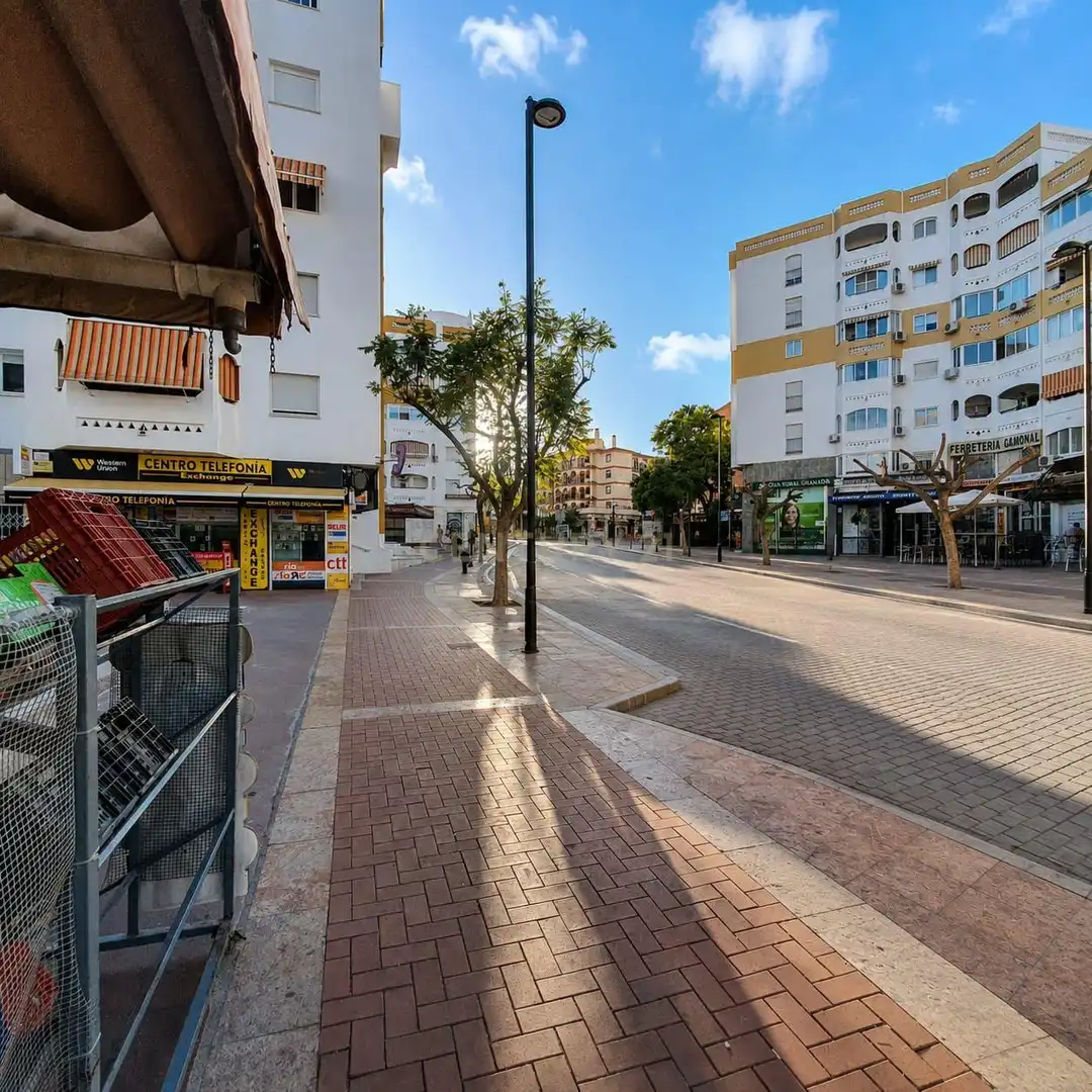 Local comercial en traspaso en Calle Zodiaco, 9, Benalmádena, Spain 9, imagen 6