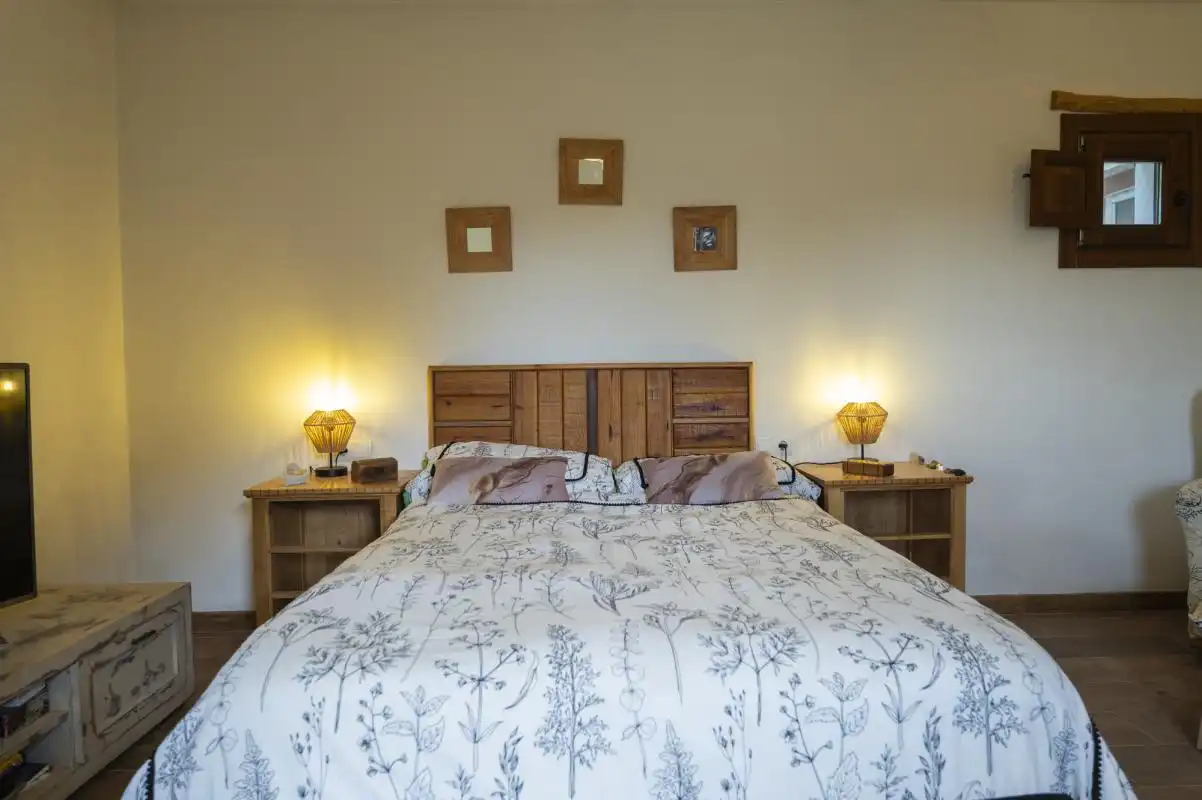 Habitación de Casa o chalet en venta en Santa Eulària des Riu con Aire acondicionado, Calefacción y Jardín privado