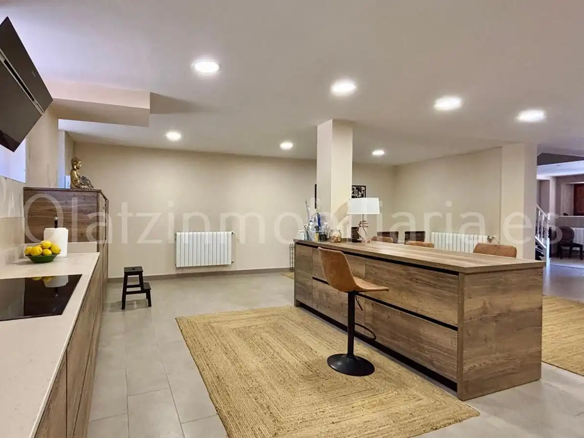 Casa o chalet en venta en Artzentales con Calefacción y Balcón