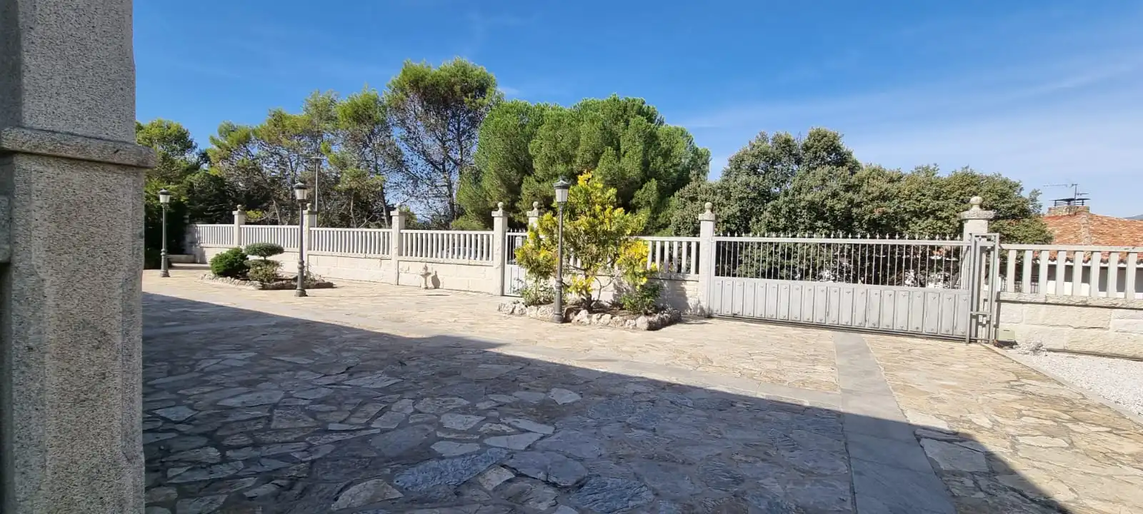 Jardí de Casa o xalet en venda en Moralzarzal amb Aire condicionat, Calefacció i Jardí privat