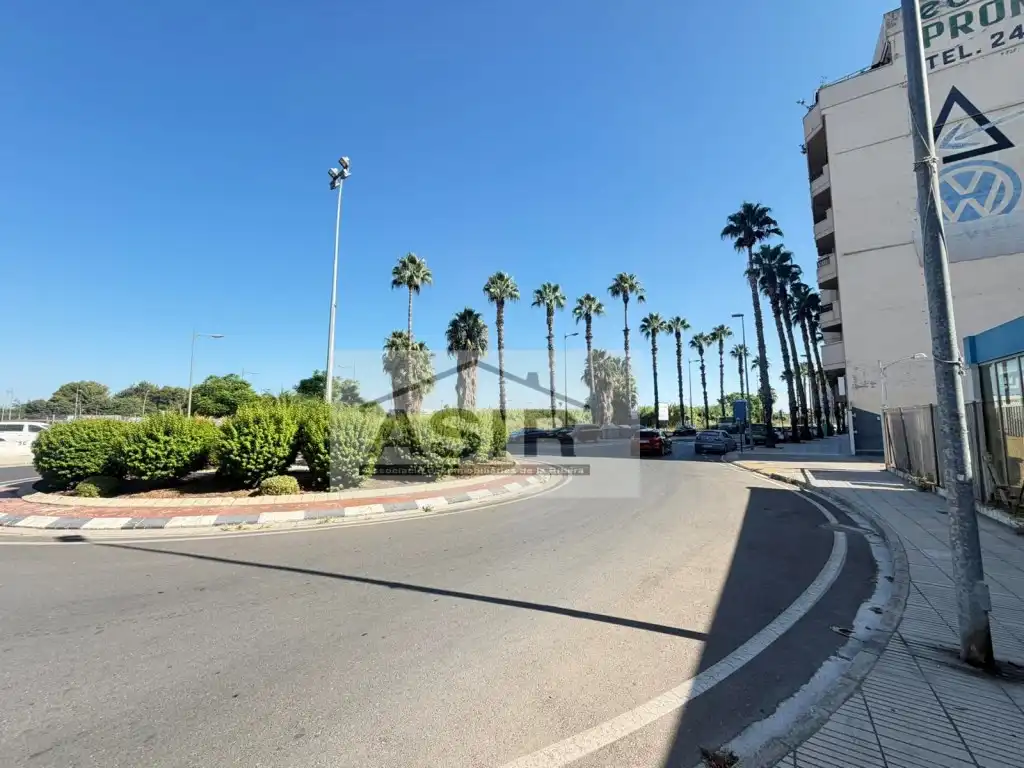 Vista exterior de Residencial en venda en Alzira