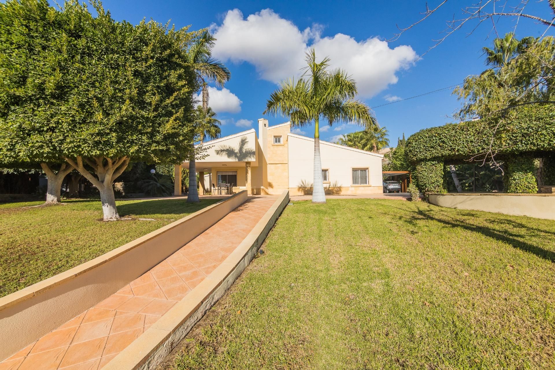 Casa o xalet en venda a Calle de la Encina, Jubalcoi