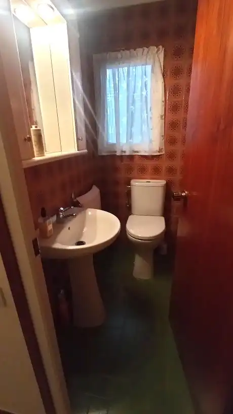 Bany de Casa o xalet en venda en Vilanova del Camí amb Calefacció, Terrassa i Forn