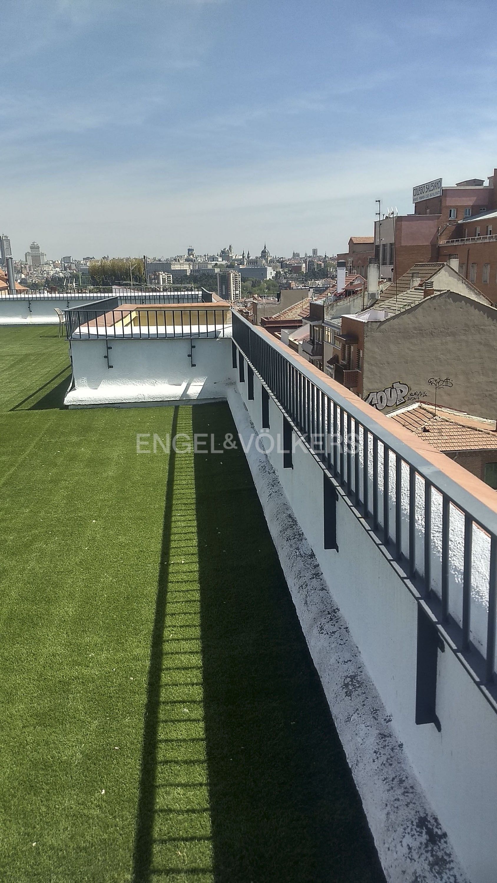 Terrace of Apartment to rent in  Madrid Capital  with Heating, Storage room and Furnished