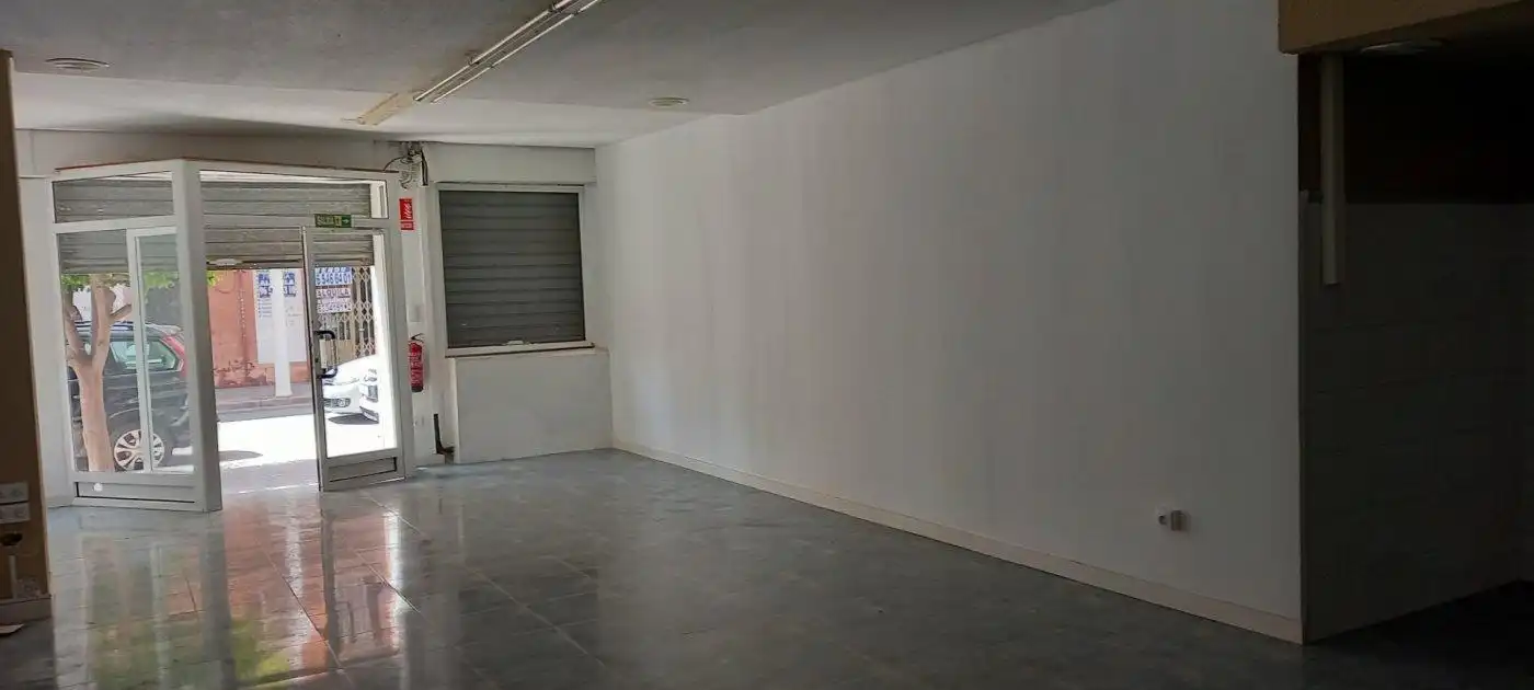 Gewerbefläche zum Verkauf in Elche ciudad, imagen 2