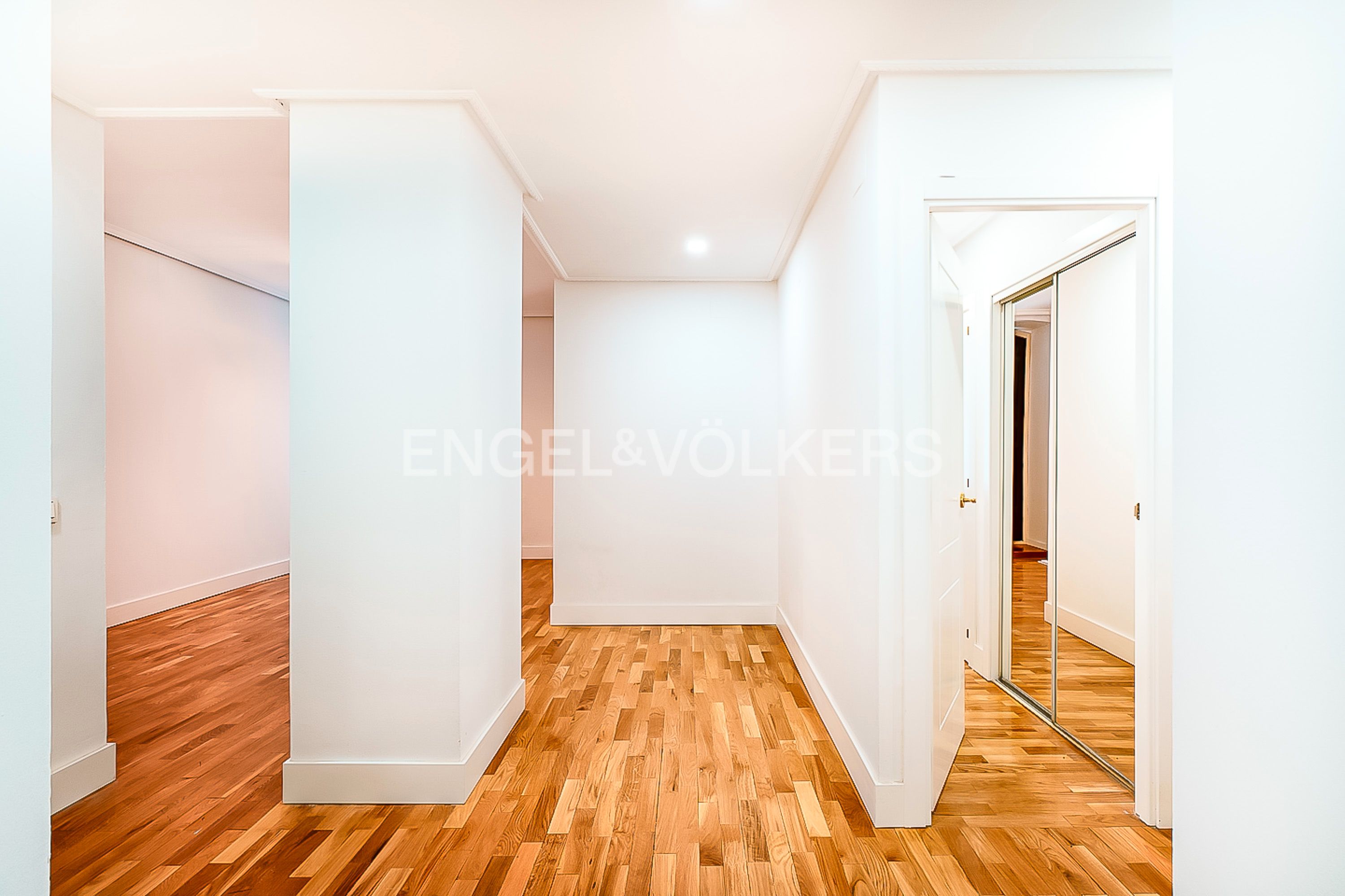 Apartament de lloguer en  Madrid Capital amb Aire condicionat, Calefacció i Parquet