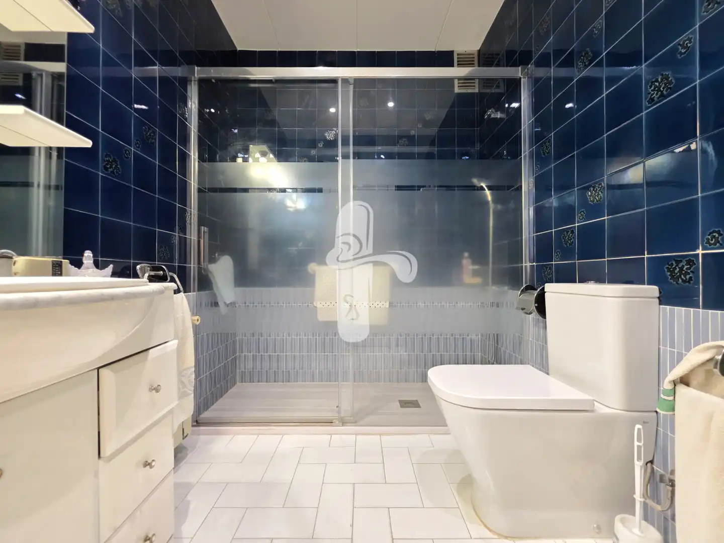 Baño de Piso en venta en Barcelona con Aire acondicionado y Calefacción