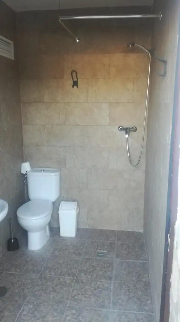 Baño de Finca rústica en venta en Atarfe con Calefacción, Jardín privado y Piscina