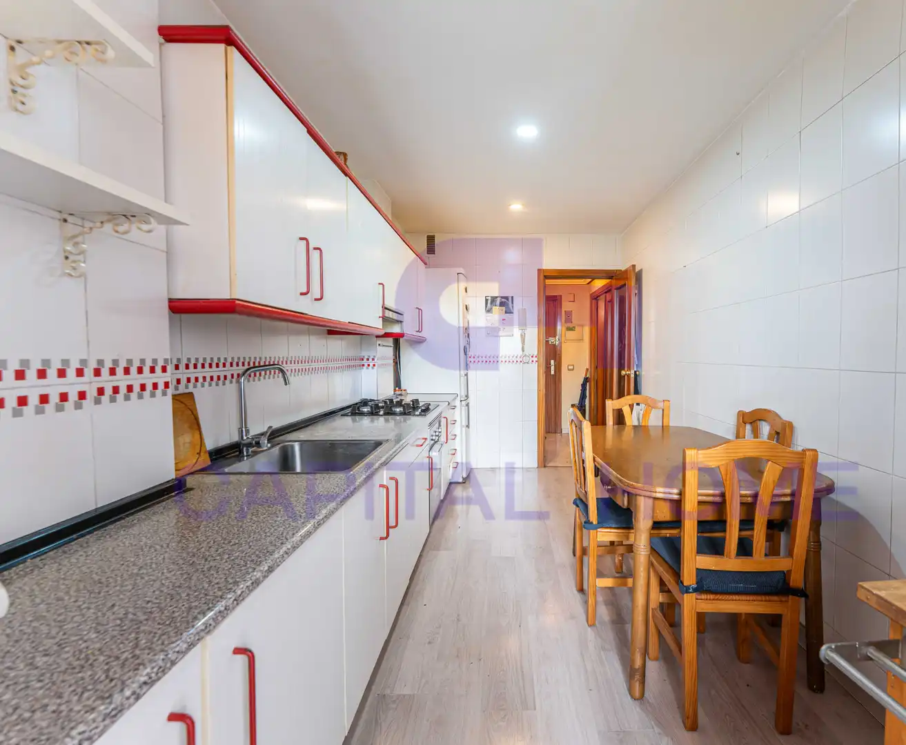Cocina de Piso en venta en Fuenlabrada con Terraza, Amueblado y Horno
